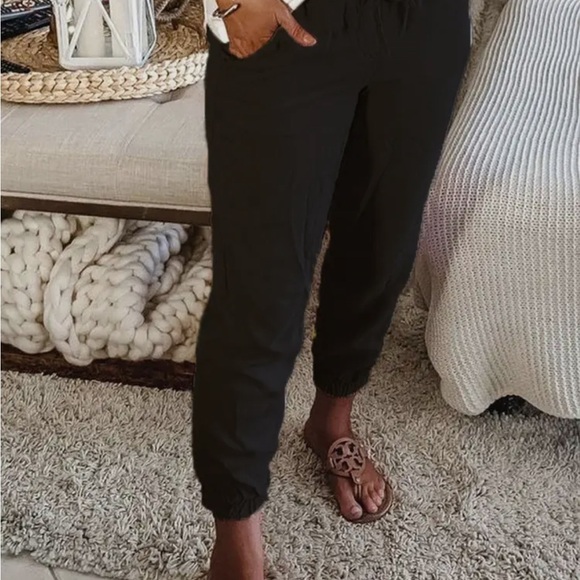 Women's Black Pants - Picture 1 of 1